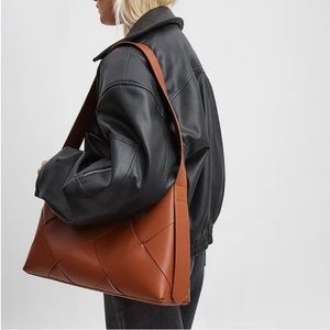 NEW NA-KD Woven Shoulder Bucket Bag